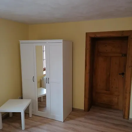 & Zum Goeschen בית הארחה