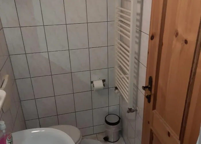 & Zum Goeschen Pensjonat Grimma